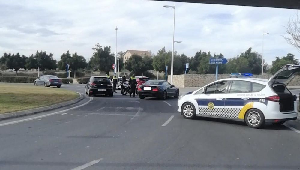La Policía Local impuso 359 denuncias por quebrantar el cierre perimetral de la ciudad de Alicante