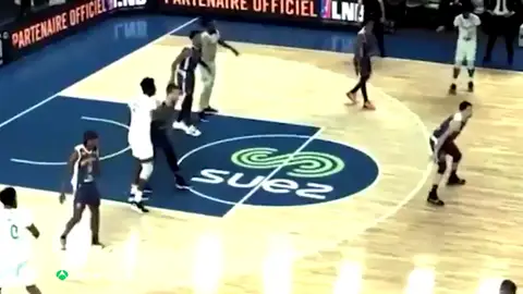 BASKET HOSTIA BASKET HOSTIA