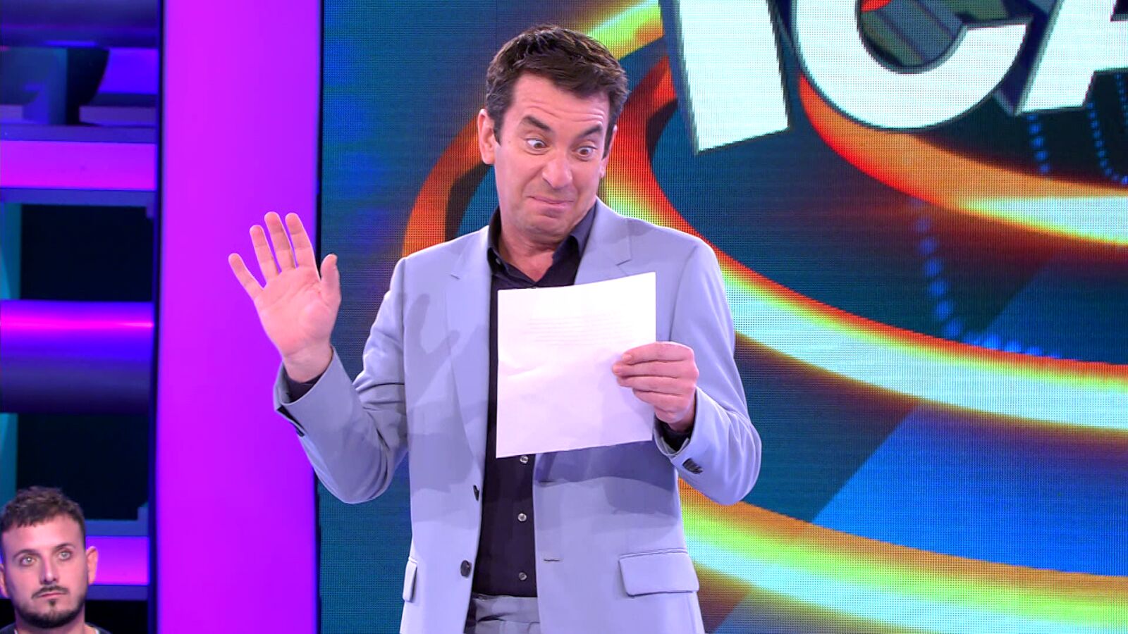 Arturo Valls revela la polémica nota que le ha dejado Juanra Bonet en el camerino
