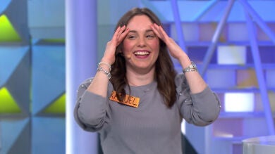 ¡Resolviendo sin problemas! La gran destreza de Raquel en el panel final