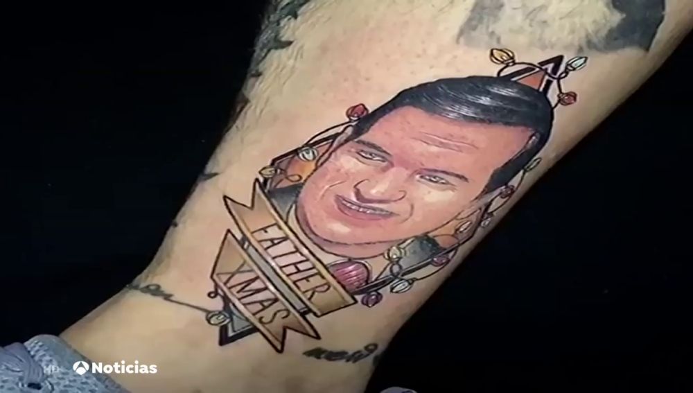 Un joven vigués se tatúa en la pierna la cara del alcalde de Vigo