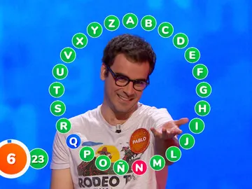 El divertido chascarrillo de Pablo al cometer un error en 'El Rosco': “Estoy aprendiendo de los más grandes” El divertido chascarrillo de Pablo al cometer un error en 'El Rosco': “Estoy aprendiendo de los más grandes”
