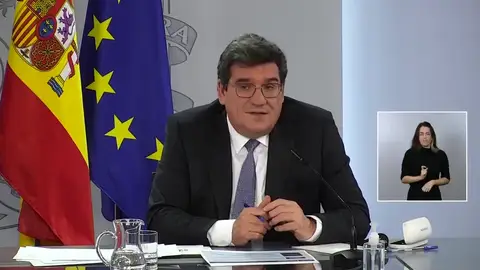 El Gobierno reconoce enfermedad profesional a los sanitarios y aprueba novedades en prestación de maternidad y el ingreso mínimo vital El Gobierno reconoce enfermedad profesional a los sanitarios y aprueba novedades en prestación de maternidad y el ingreso mínimo vital
