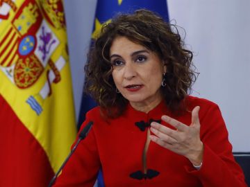 La ministra portavoz, María Jesús Montero