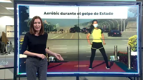 Una profesora de aeróbic continúa con su clase con normalidad en mitad del golpe de Estado en Birmania Una profesora de aeróbic continúa con su clase con normalidad en mitad del golpe de Estado en Birmania