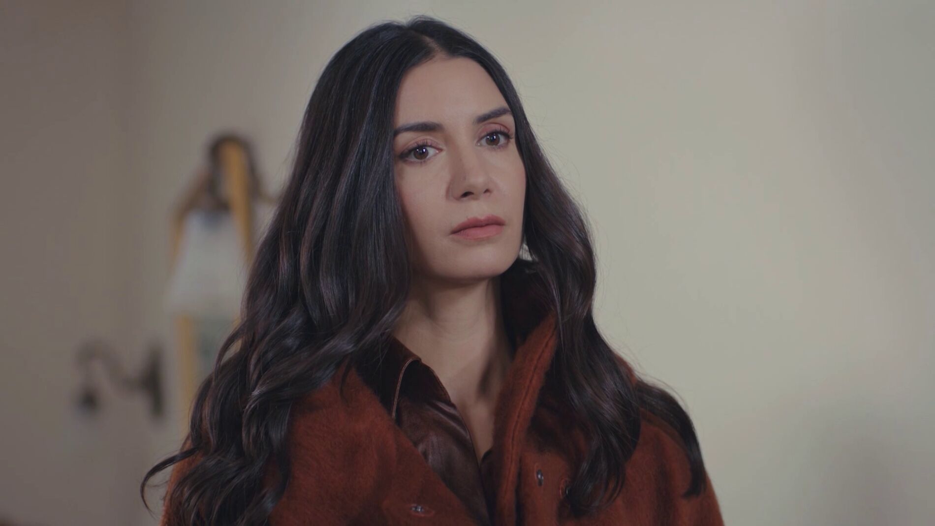 Avance de &lsquo;Mujer&rsquo;: La llegada de Piril con sus hijos al refugio provoca una situaci&oacute;n explosiva