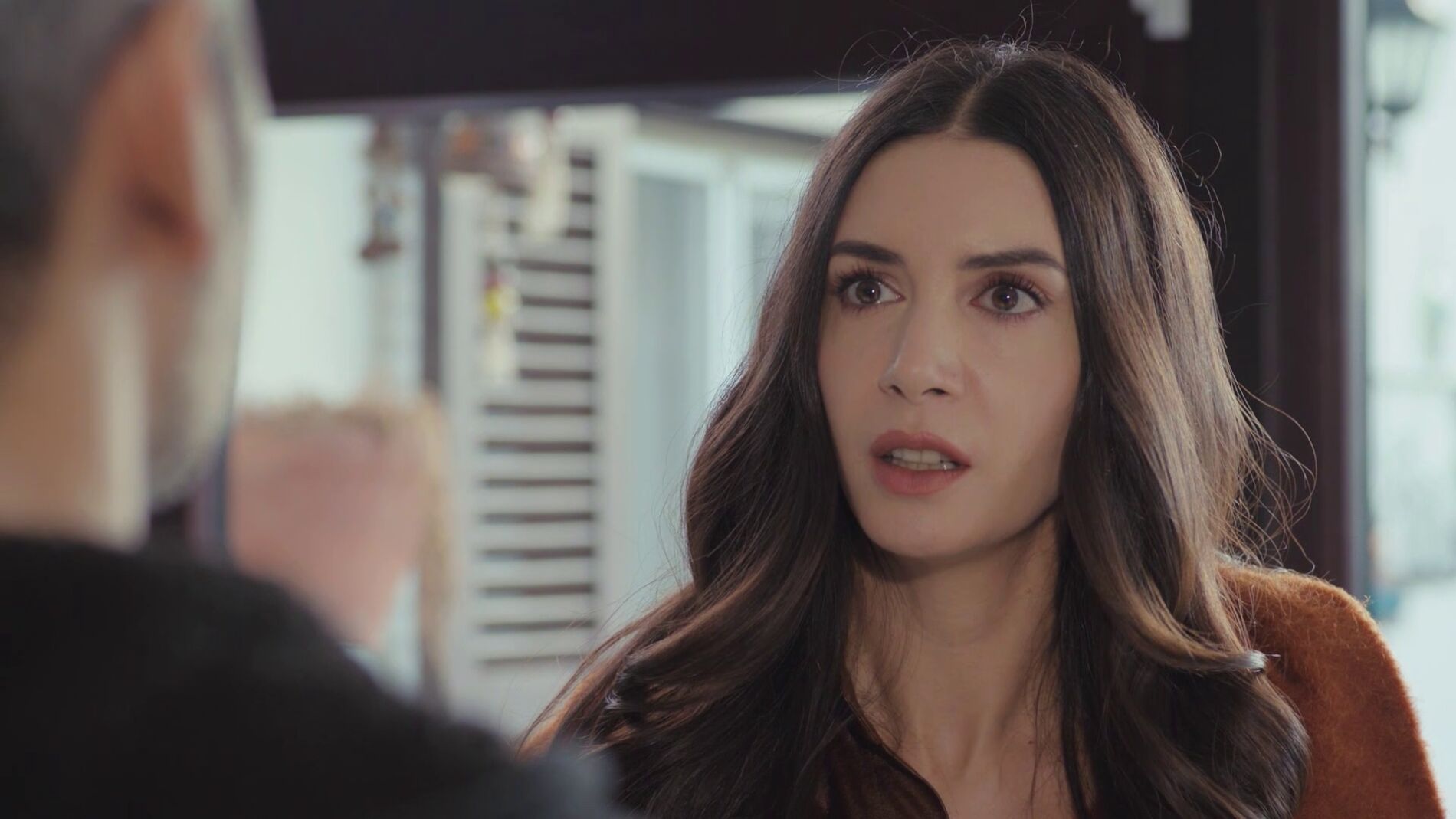 Sarp, en deuda con Piril: fue ella quien le avisó del plan de Nezir contra Bahar