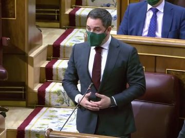 Los piropos de Sánchez a Abascal frente a Casado: &quot;A veces tienen más visión de Estado&quot;