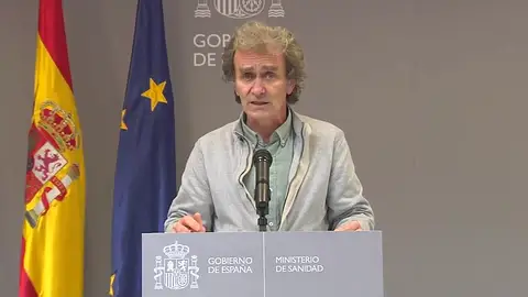 Fernando Simón afirma que las cifras de fallecidos "seguirán aumentando durante los próximos días" Fernando Simón afirma que las cifras de fallecidos "seguirán aumentando durante los próximos días"