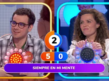 Pablo falla con el inglés y le cede la victoria a Marta con la pista definitiva Pablo falla con el inglés y le cede la victoria a Marta con la pista definitiva