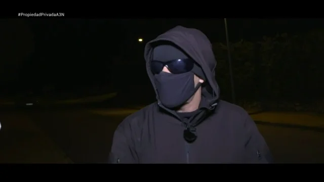 OKUPACIÖN: Entrevista a un ex mafioso de la okupación: "Tienen mil maneras para abrir una casa, llaves maestras, tornos, palancas. Es fácil okupar" OKUPACIÖN. Entrevista a un ex mafioso de la okupación: "Tienen mil maneras para abrir una casa, llaves maestras, tornos, palancas. Es fácil okupar"