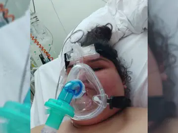 María, de 14 años, ingresó en la UCI por coronavirus María, de 14 años, ingresó en la UCI por coronavirus