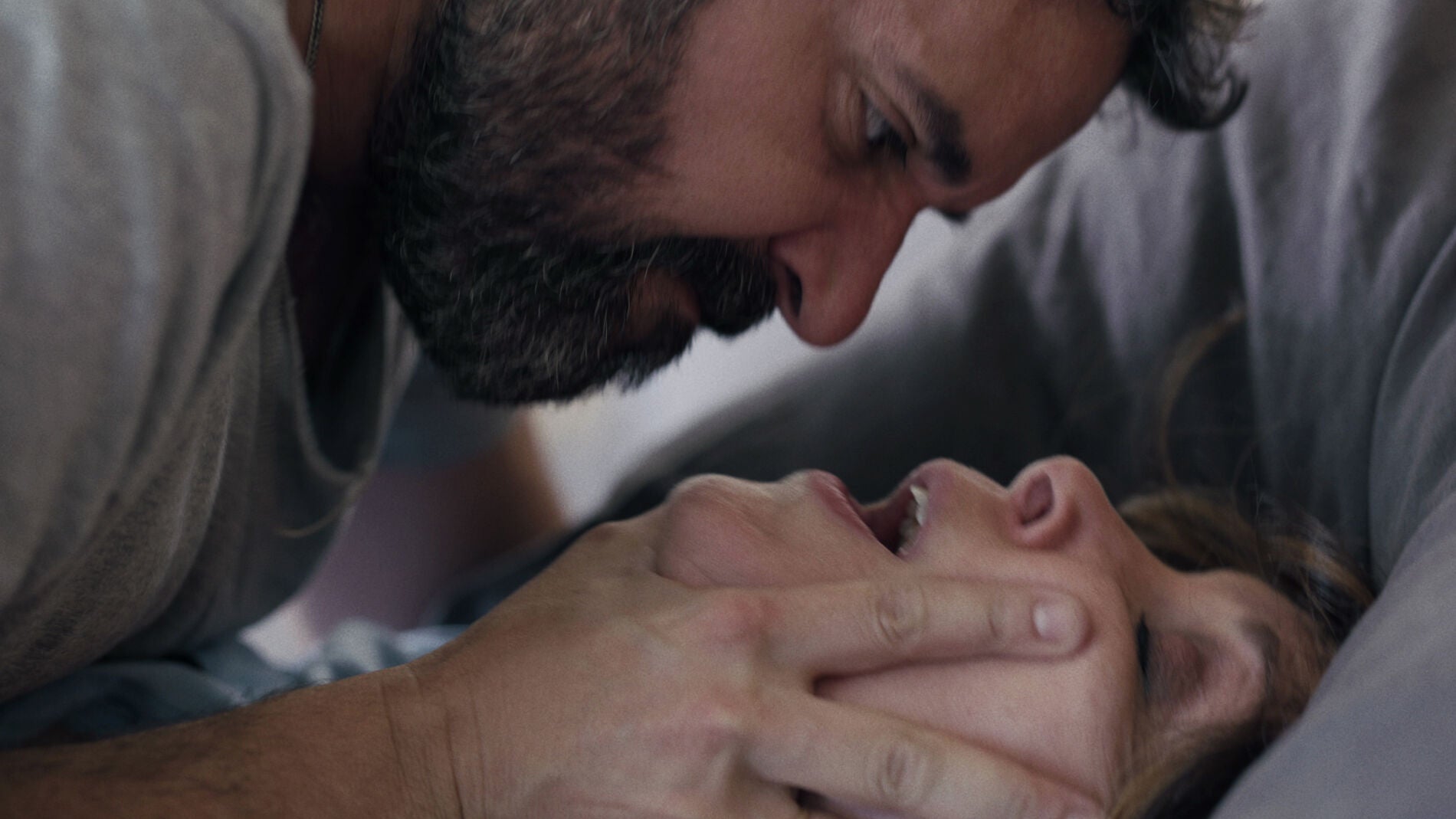 Ira, decepci&oacute;n y sexo salvaje: Sergio y Rebeca se dejan llevar tras la muerte de Cristina