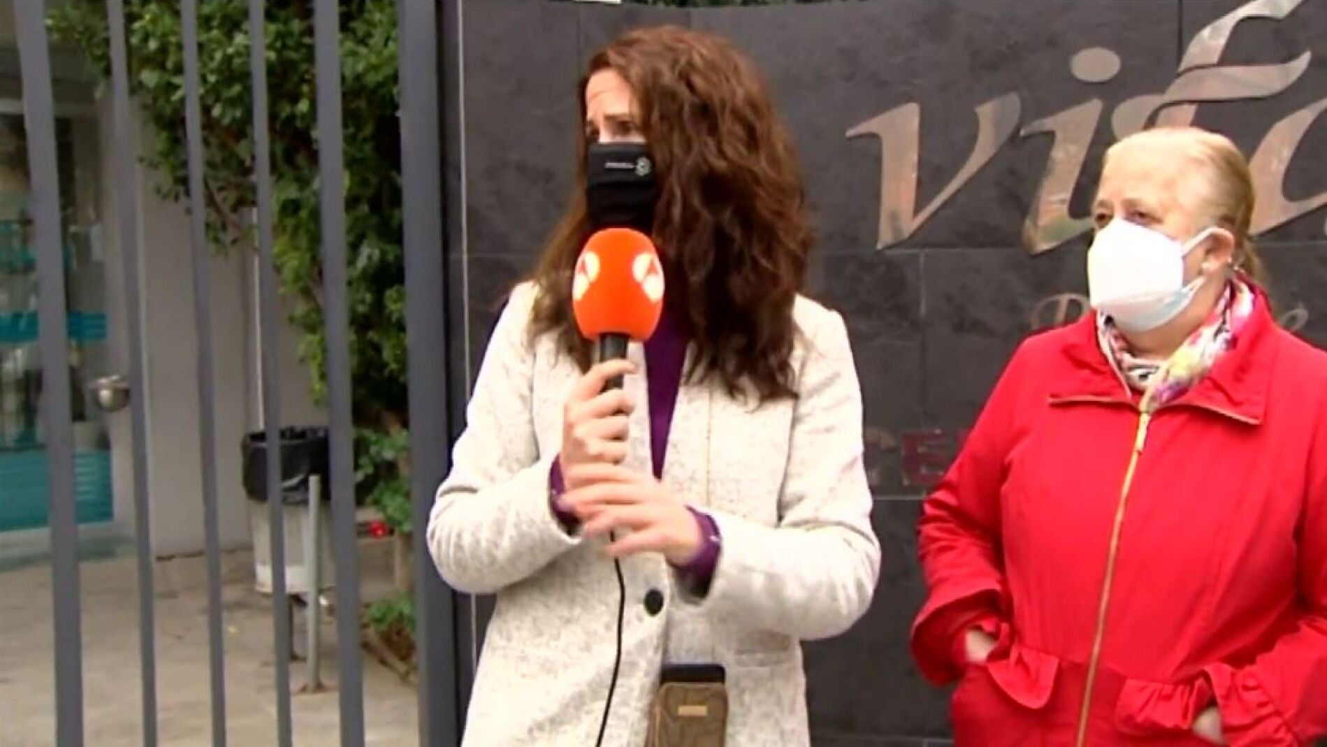 Denuncia residencia.