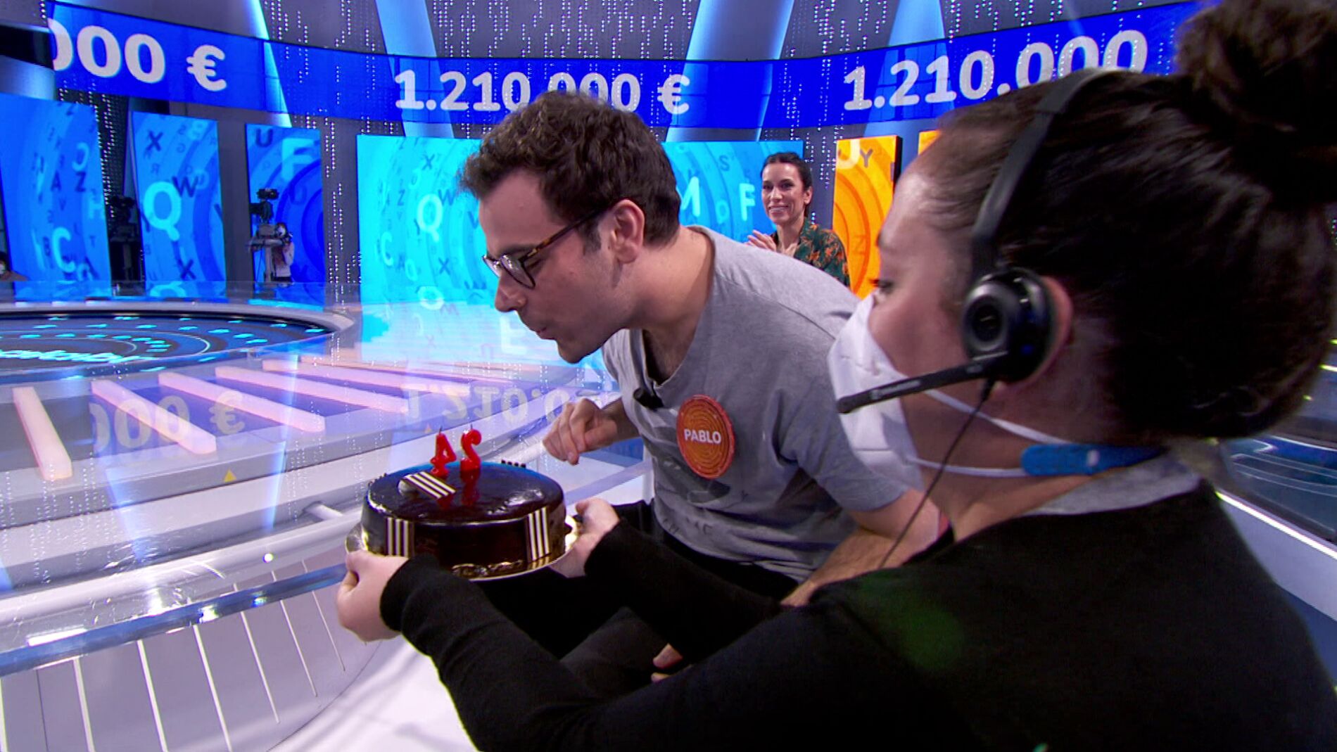 El equipo de ‘Pasapalabra’ sorprende a Pablo por su cumpleaños: “Que se cumplan todos tus sueños”