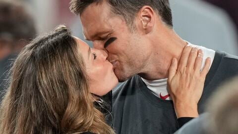 El viral beso de Gisele Bündchen y Tom Brady 
