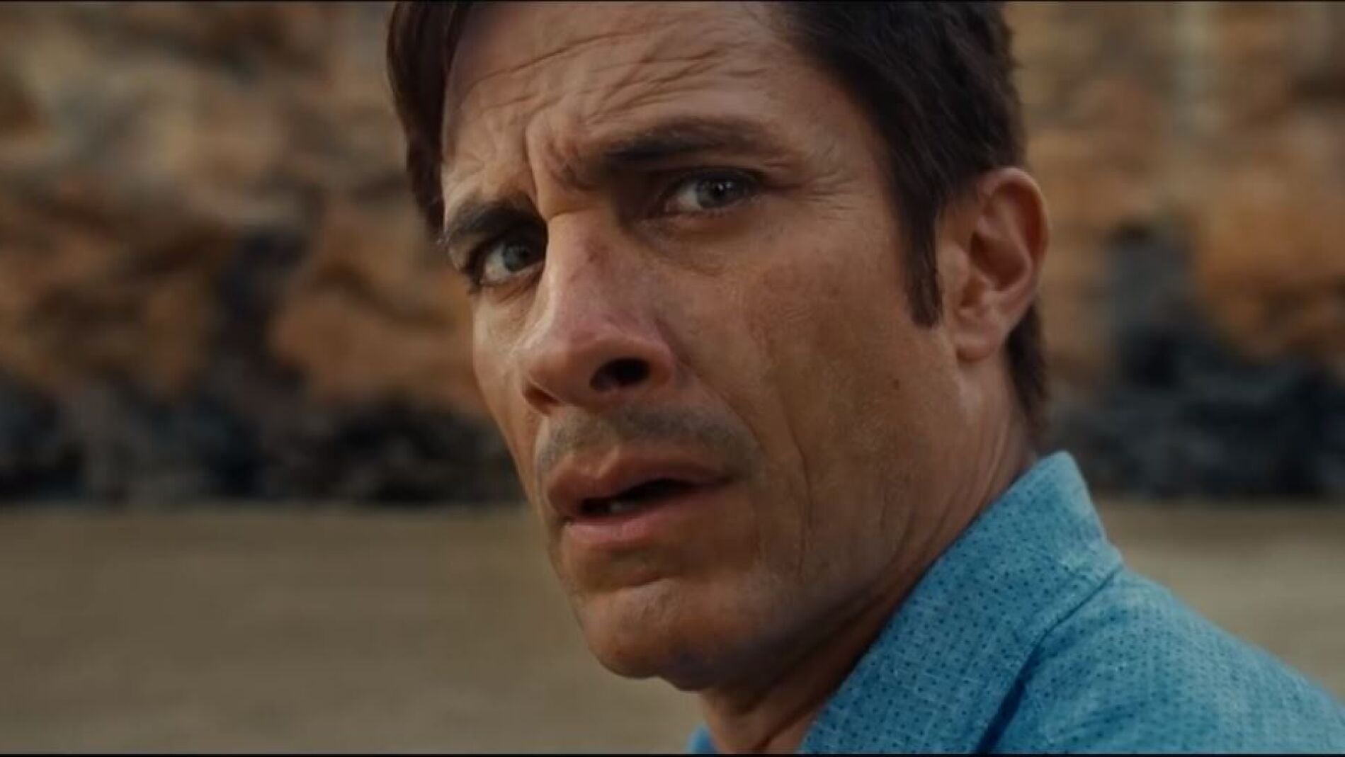 Gael García Bernal en 'Old'