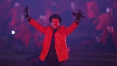 Actuación completa de The Weeknd y Miley Cyrus en la Super Bowl 2021