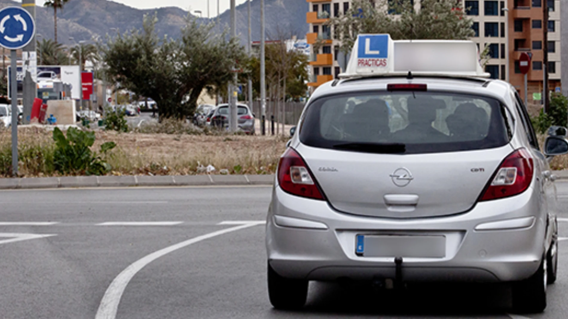 Coche de autoescuela Coche de autoescuela