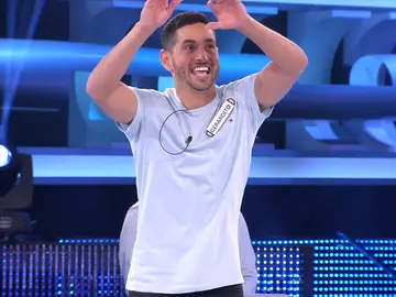 Gerardito se abona al ‘Lo pierdes todo’… ¡y lo celebra bailando ‘La gozadera’! Gerardito se abona al ‘Lo pierdes todo’… ¡y lo celebra bailando ‘La gozadera’!