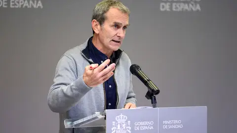 Fernando Simón confirma el primer caso de la variante nigeriana del coronavirus en España Fernando Simón confirma el primer caso de la variante nigeriana del coronavirus en España