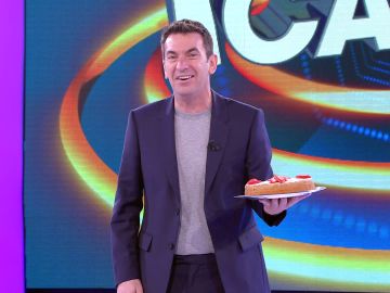 Arturo Valls da la bienvenida a Enriqueta, la nueva vecina de ‘¡Ahora caigo!’ 