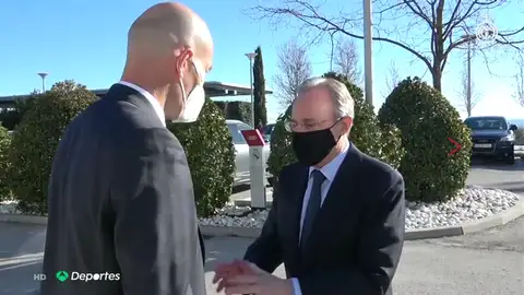 Florentino supera el coronavirus y visita a los jugadores antes del partido del Madrid contra el Atalanta en Champions Florentino supera el coronavirus y visita a los jugadores antes del partido del Madrid contra el Atalanta en Champions