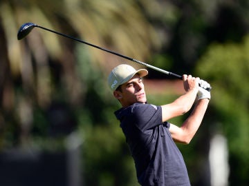 El golfista Joaquín Niemann recauda más de 2 millones de dólares para salvar la vida del bebé de su primo