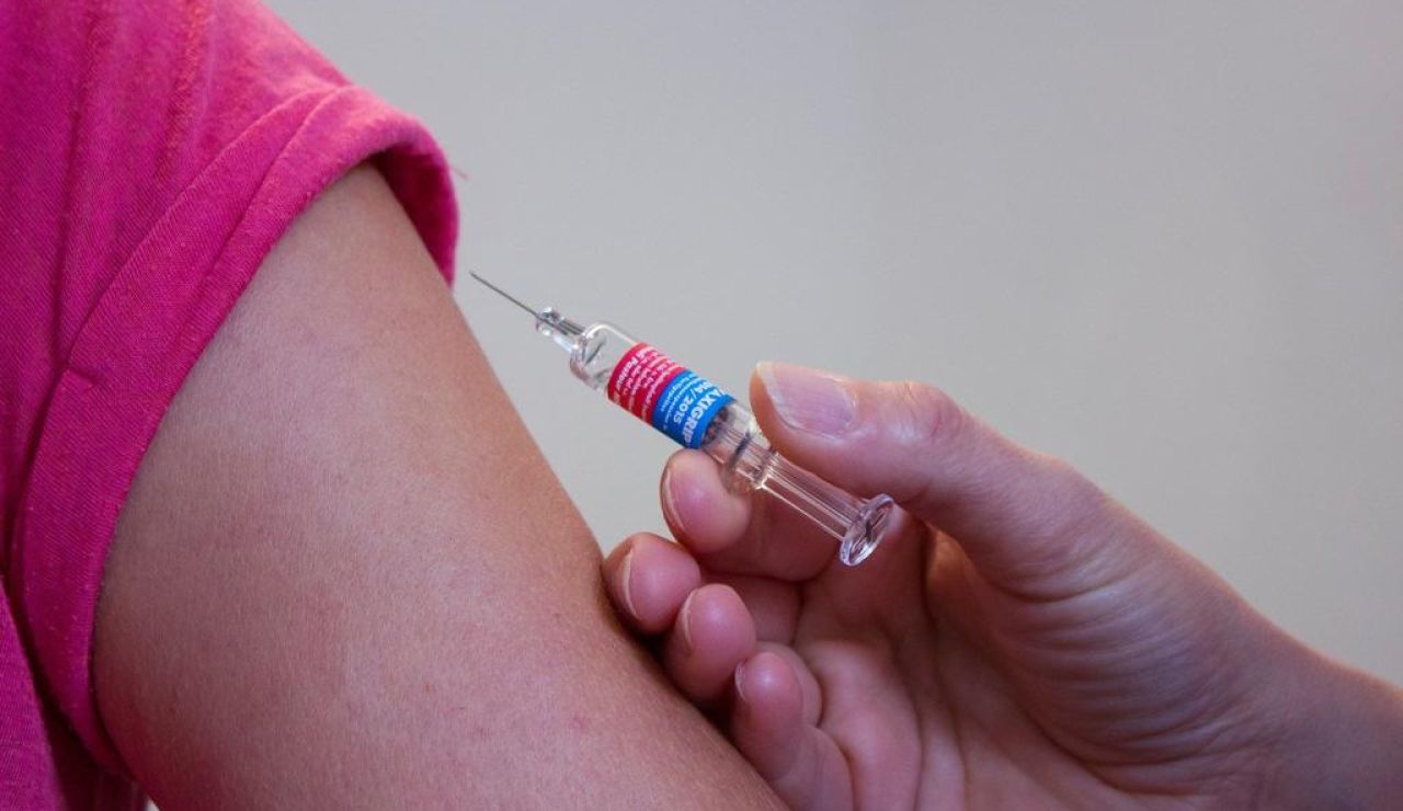 Galicia aprueba la Ley de Salud que permitiría obligar a vacunas Galicia aprueba la Ley de Salud que permitiría obligar a vacunas