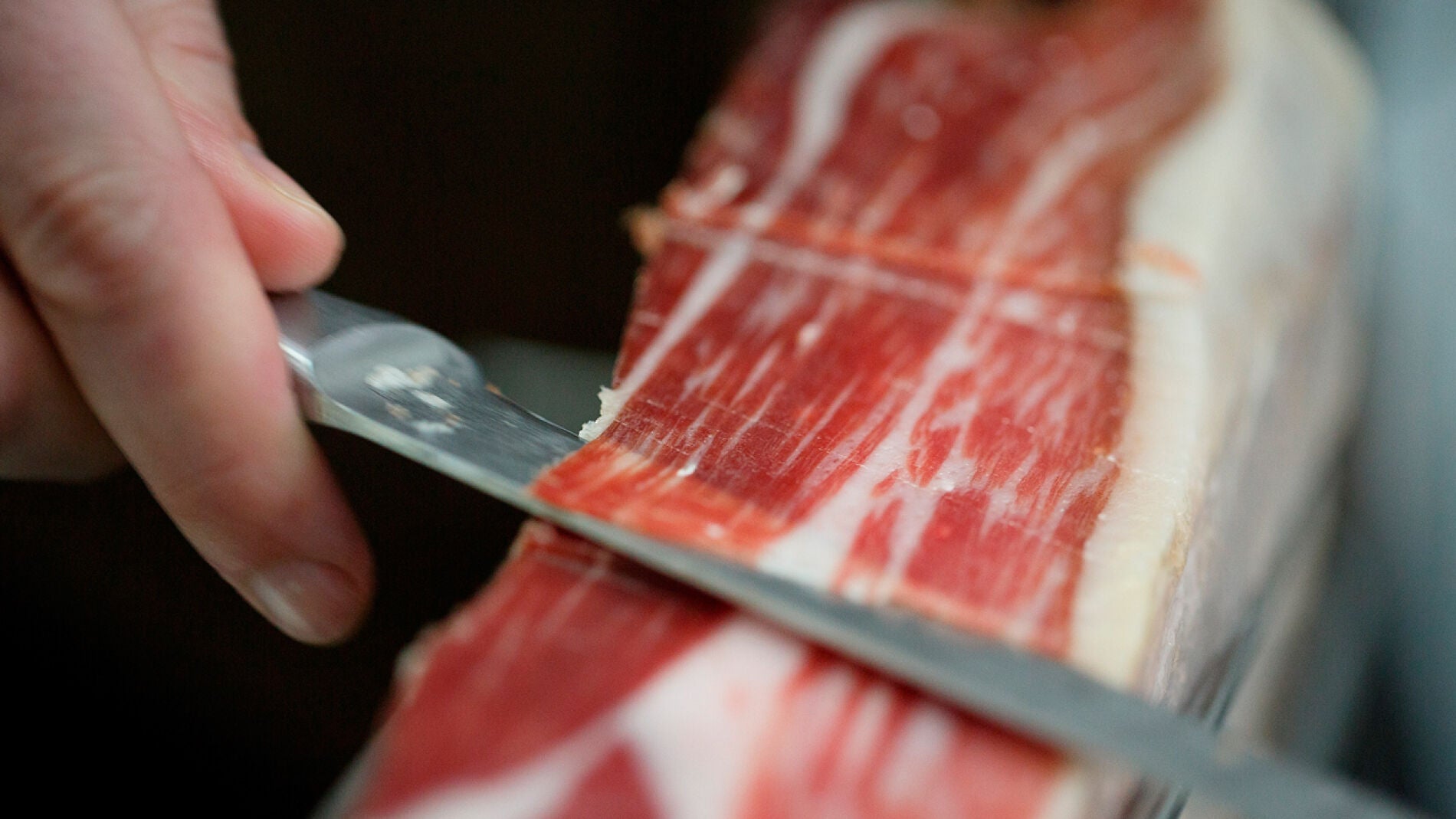 Detalle del corte de jam&oacute;n ib&eacute;rico