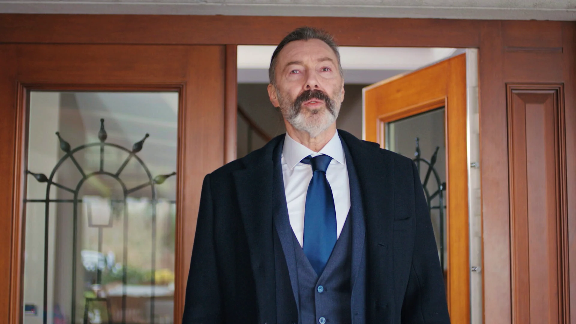 Llega el momento de Nezir: regresa para matar a Sarp con sus propias manos Llega el momento de Nezir: regresa para matar a Sarp con sus propias manos