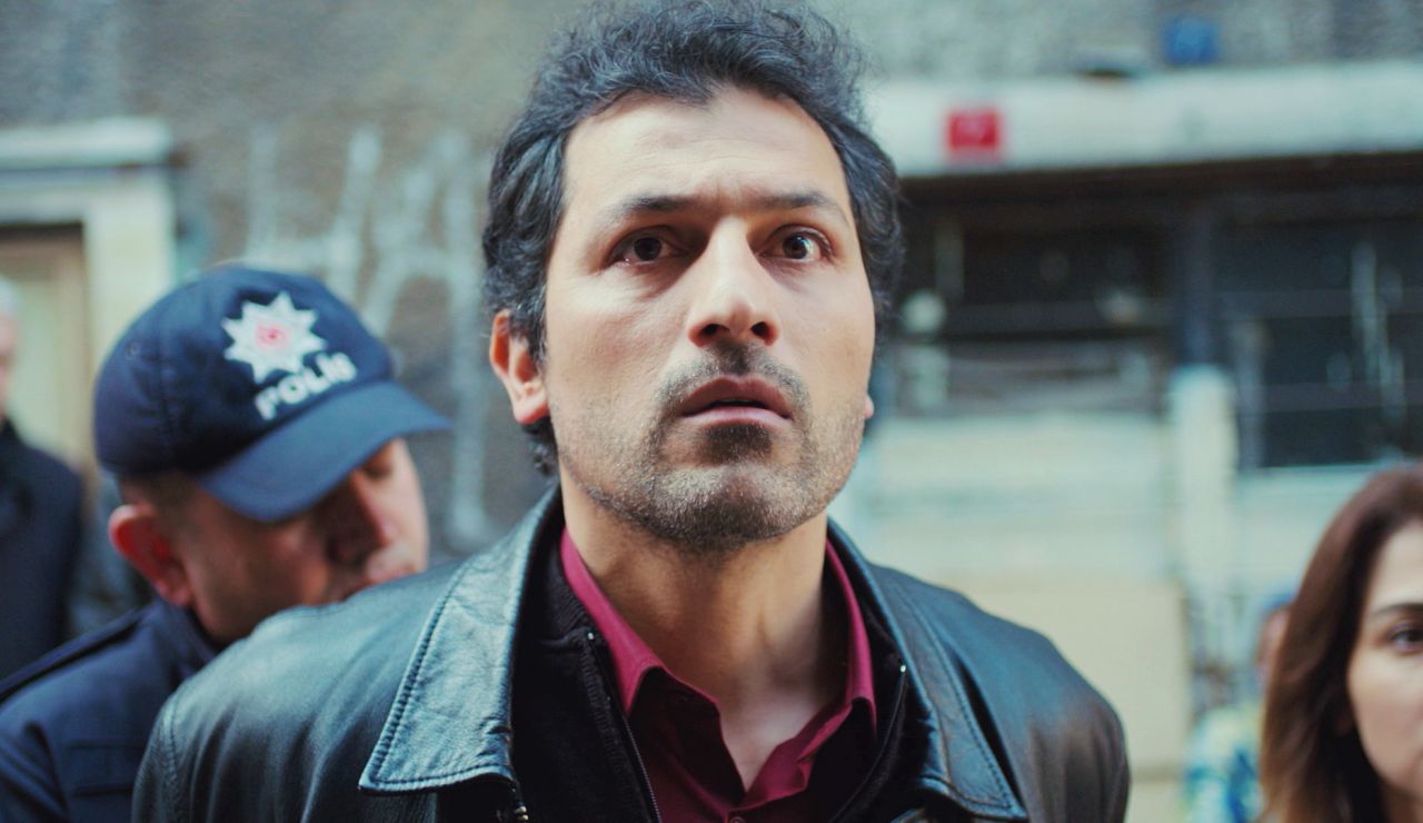 Arif, detenido: encuentran una pistola en su cafetería, ¿la del crimen de Yeliz? Arif, detenido: encuentran una pistola en su cafetería, ¿la del crimen de Yeliz?