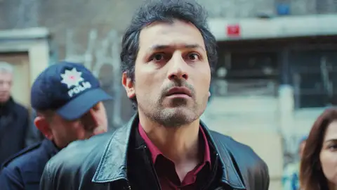 Arif, detenido: encuentran una pistola en su cafetería, ¿la del crimen de Yeliz? Arif, detenido: encuentran una pistola en su cafetería, ¿la del crimen de Yeliz?