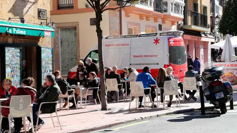 Una terraza en Oviedo. Coronavirus