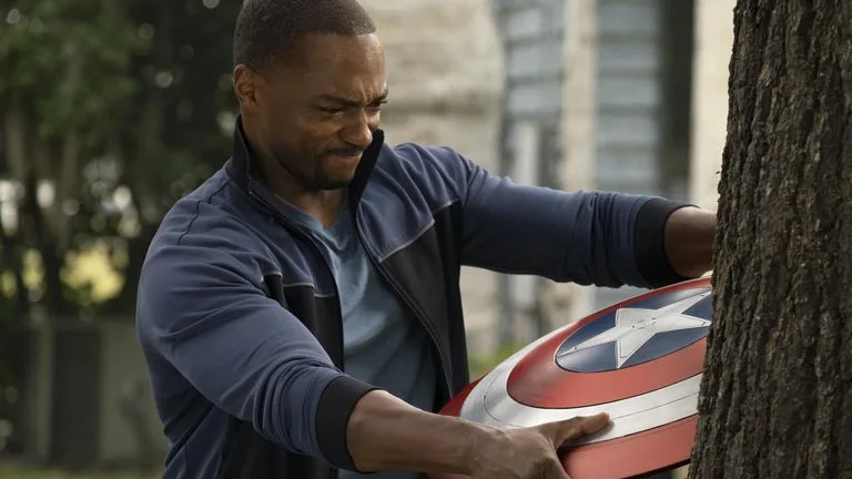 Anthony Mackie en 'Falcon y el Soldado de Invierno' Anthony Mackie en 'Falcon y el Soldado de Invierno'