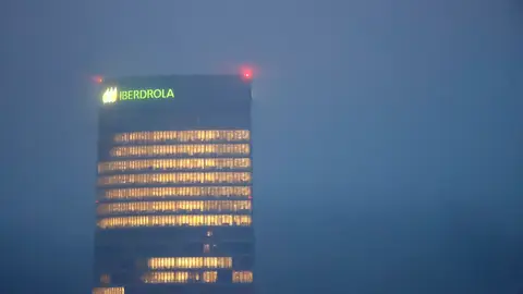 Iberdrola y Endesa no notan el coronavirus y presentan beneficios millonarios en 2020 Iberdrola y Endesa no notan el coronavirus y presentan beneficios millonarios en 2020