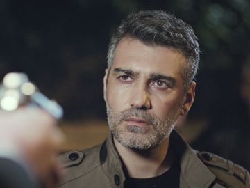 Sarp se enfrenta a su destino al entregarse a Nezir