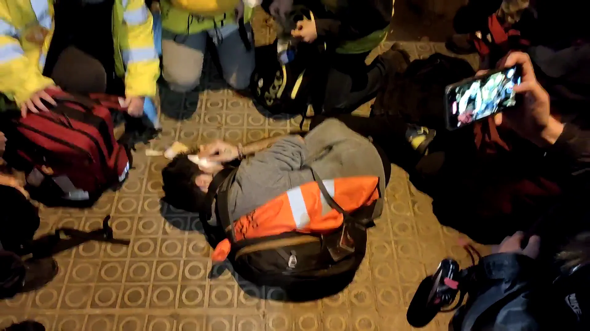 Un periodista herido tras las protestas por Pablo Hasél Un periodista herido tras las protestas por Pablo Hasél