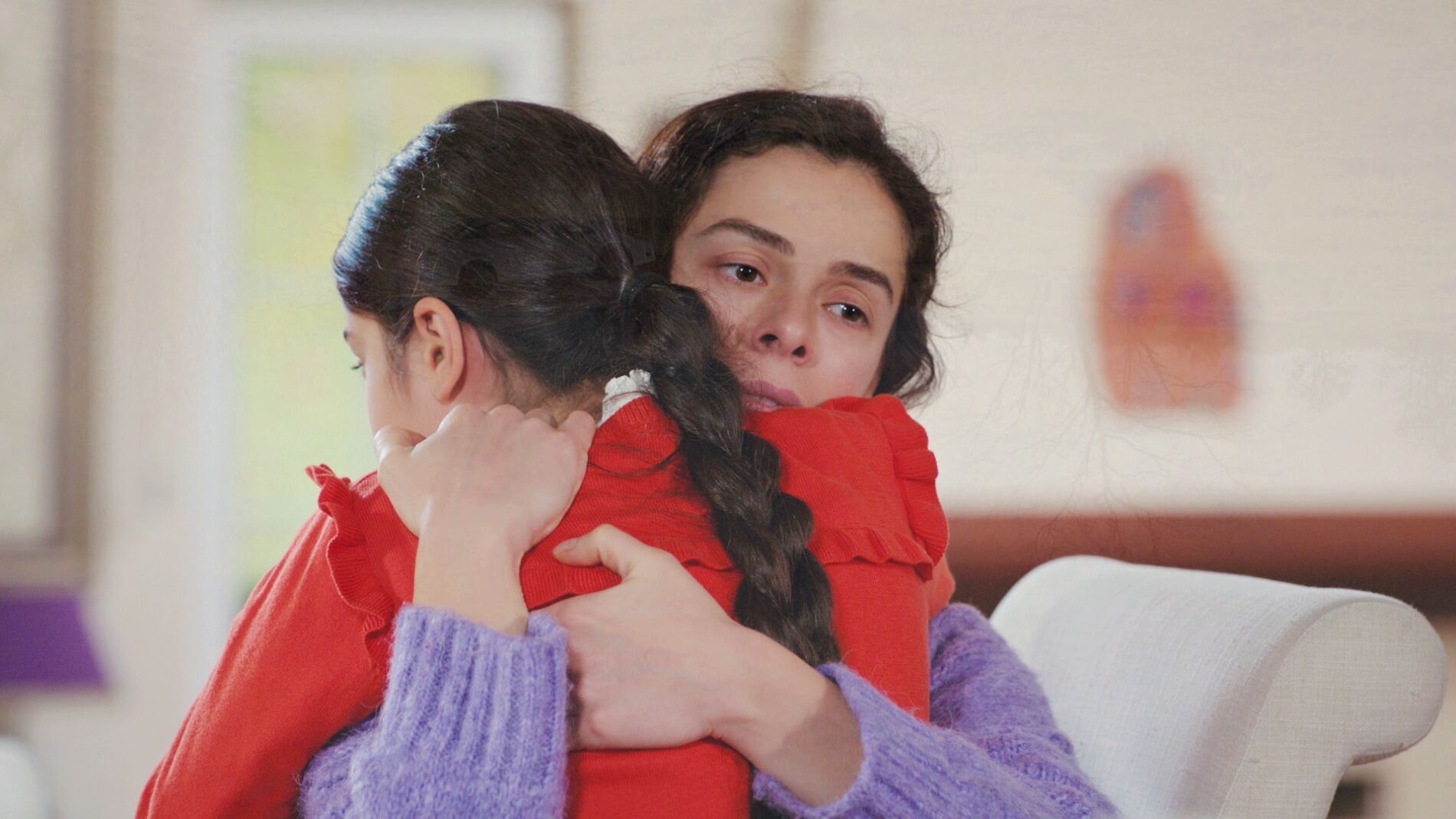 Avance de &lsquo;Mujer&rsquo;: Sarp desaparece y Bahar, Nisan y Doruk ver&aacute;n la amenaza con sus propios ojos 