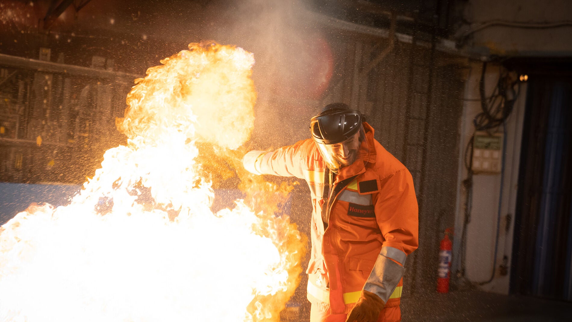 "&iexcl;La mano, la mano, la mano!": El miedo se apodera de todos durante el experimento de Marron