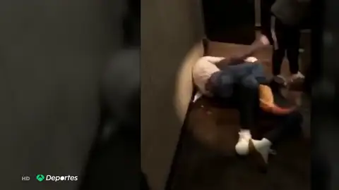Spencer Jones, promesa de la NFL, casi pierde un ojo al pelearse con una persona que resultó ser luchador de MMA Spencer Jones, promesa de la NFL, casi pierde un ojo al pelearse con una persona que resultó ser luchador de MMA