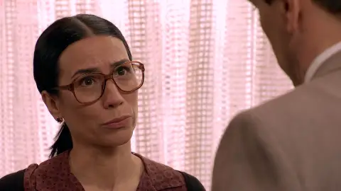 La confesión y petición de Manolita deja a Abel sin palabras La confesión y petición de Manolita deja a Abel sin palabras