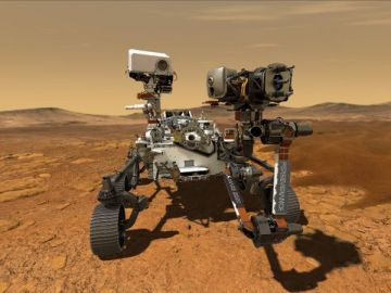El rover Perseverance da sus primeros pasos por la superficie de Marte