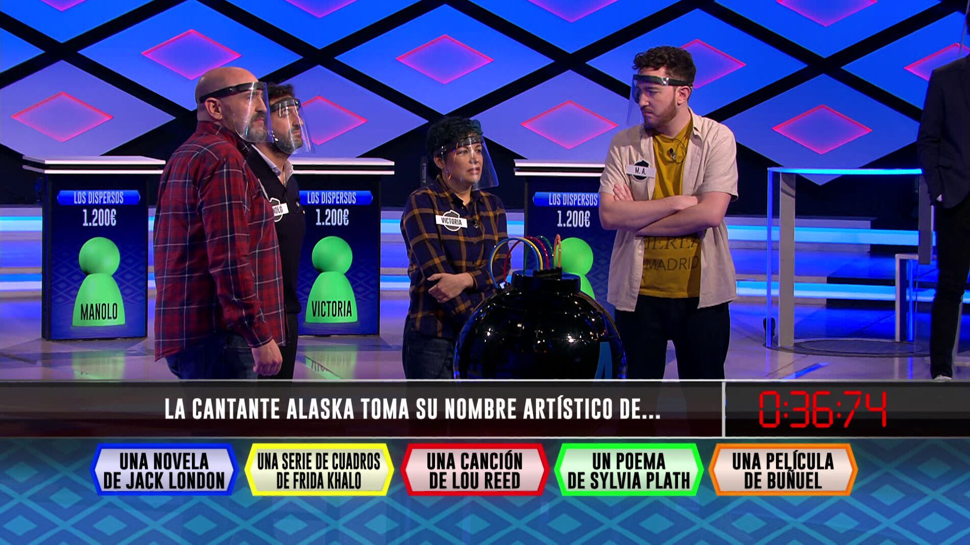 La cantante ‘Alaska’ le ‘regala’ el pleno a ‘Los dispersos’ en la fase inicial de ‘¡Boom!’