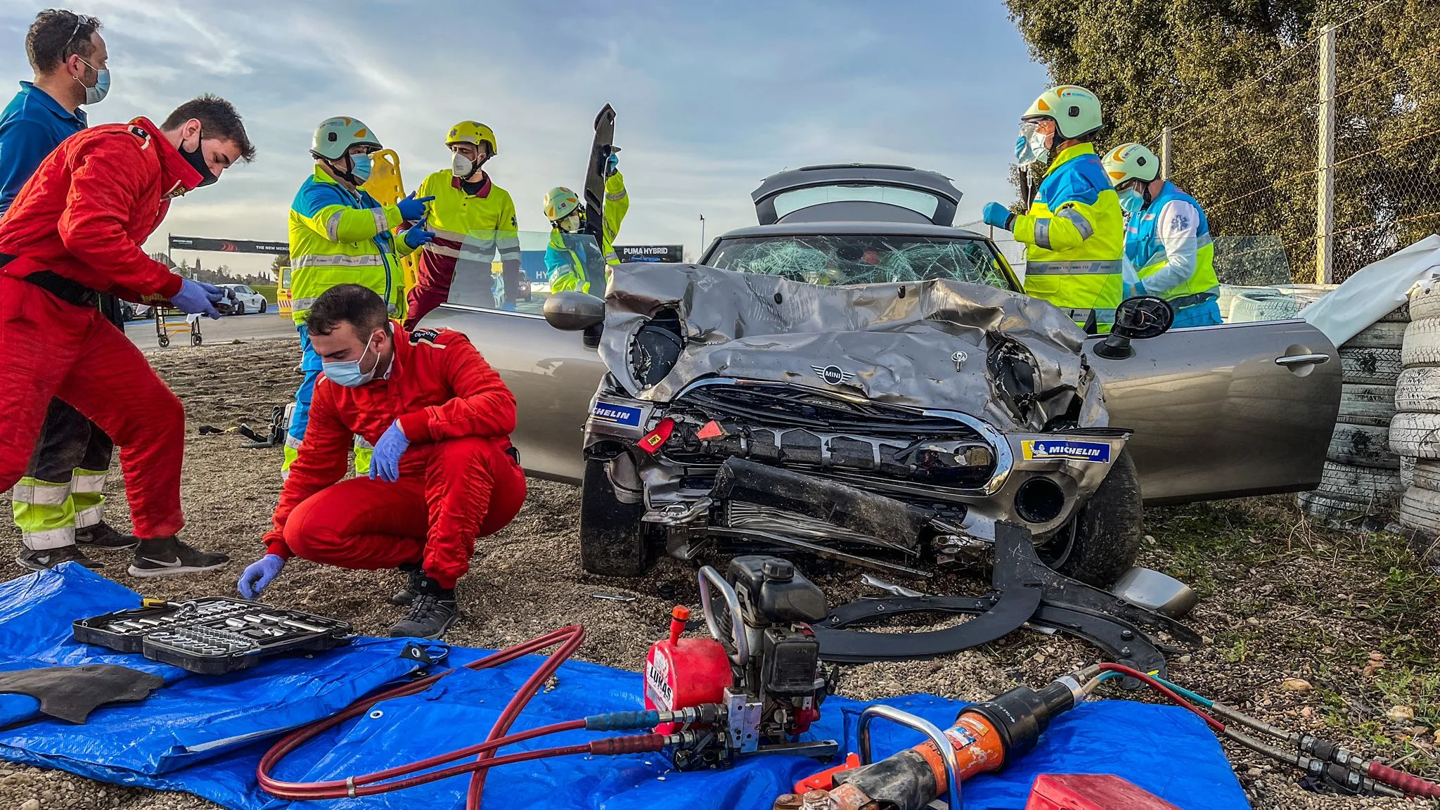 Muere un joven de 18 años al sufrir un accidente en el Circuito del Jarama Muere un joven de 18 años al sufrir un accidente en el Circuito del Jarama