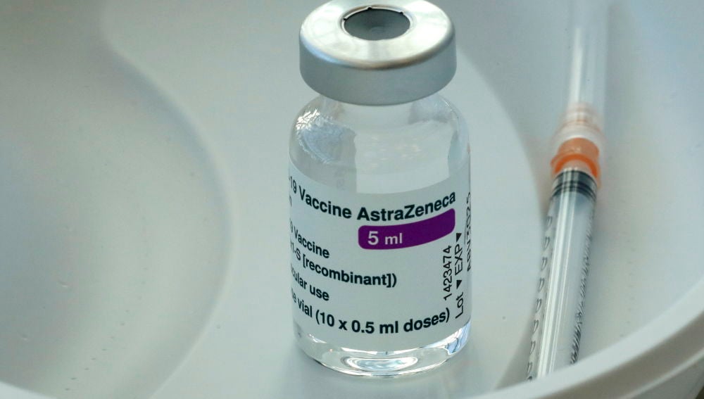 Una dosis de la vacuna de AstraZeneca