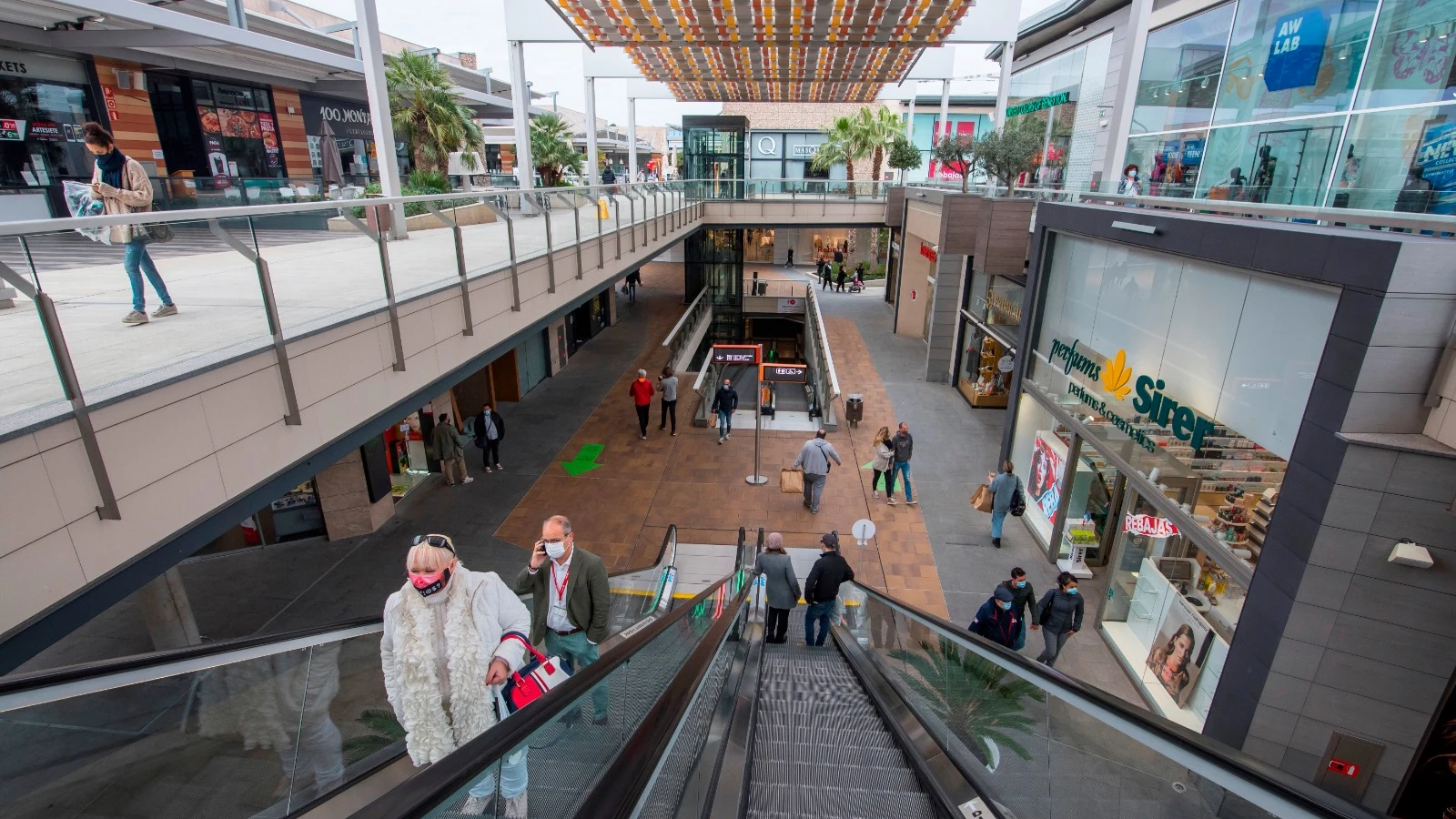 Centro comercial Catalu&ntilde;a