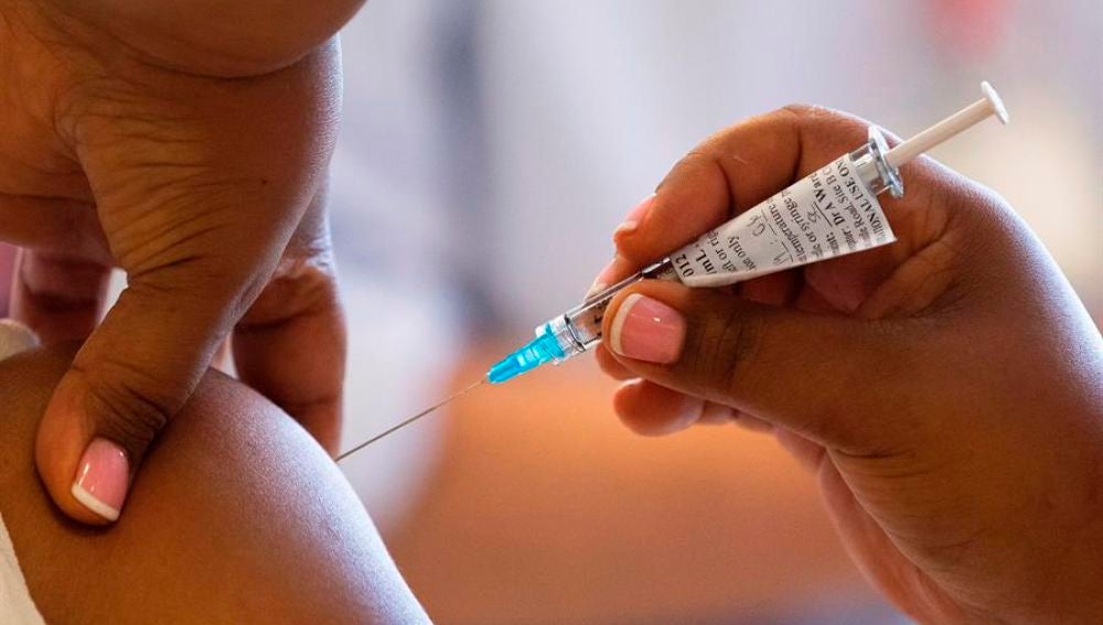 A3 Noticias Fin de Semana (27-02-21) El 5% de a población española ya ha recibido una dosis de la vacuna
