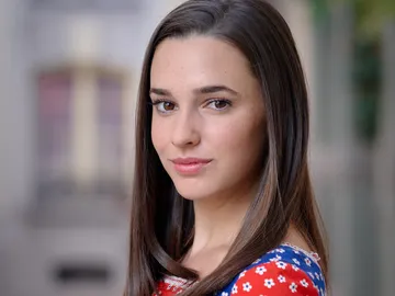 Sara Vidorreta es Emma en 'Amar es para siempre' Sara Vidorreta es Emma en 'Amar es para siempre'