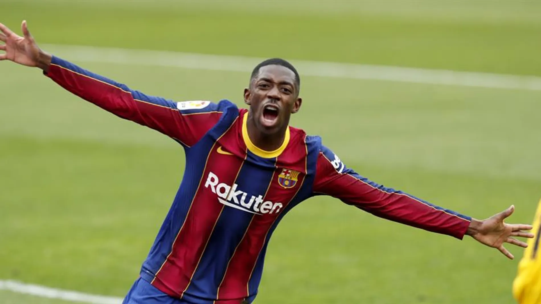 Dembelé tumba al Sevilla y mantiene al Barça en la lucha por la Liga Dembelé tumba al Sevilla y mantiene al Barça en la lucha por la Liga